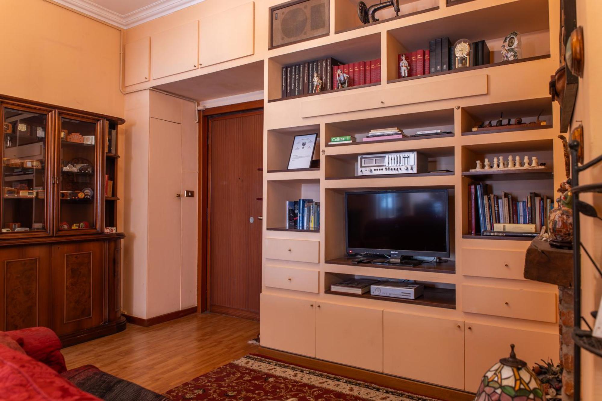 Duomo Walking Distance Elegant Flat With View Daire Milano Dış mekan fotoğraf