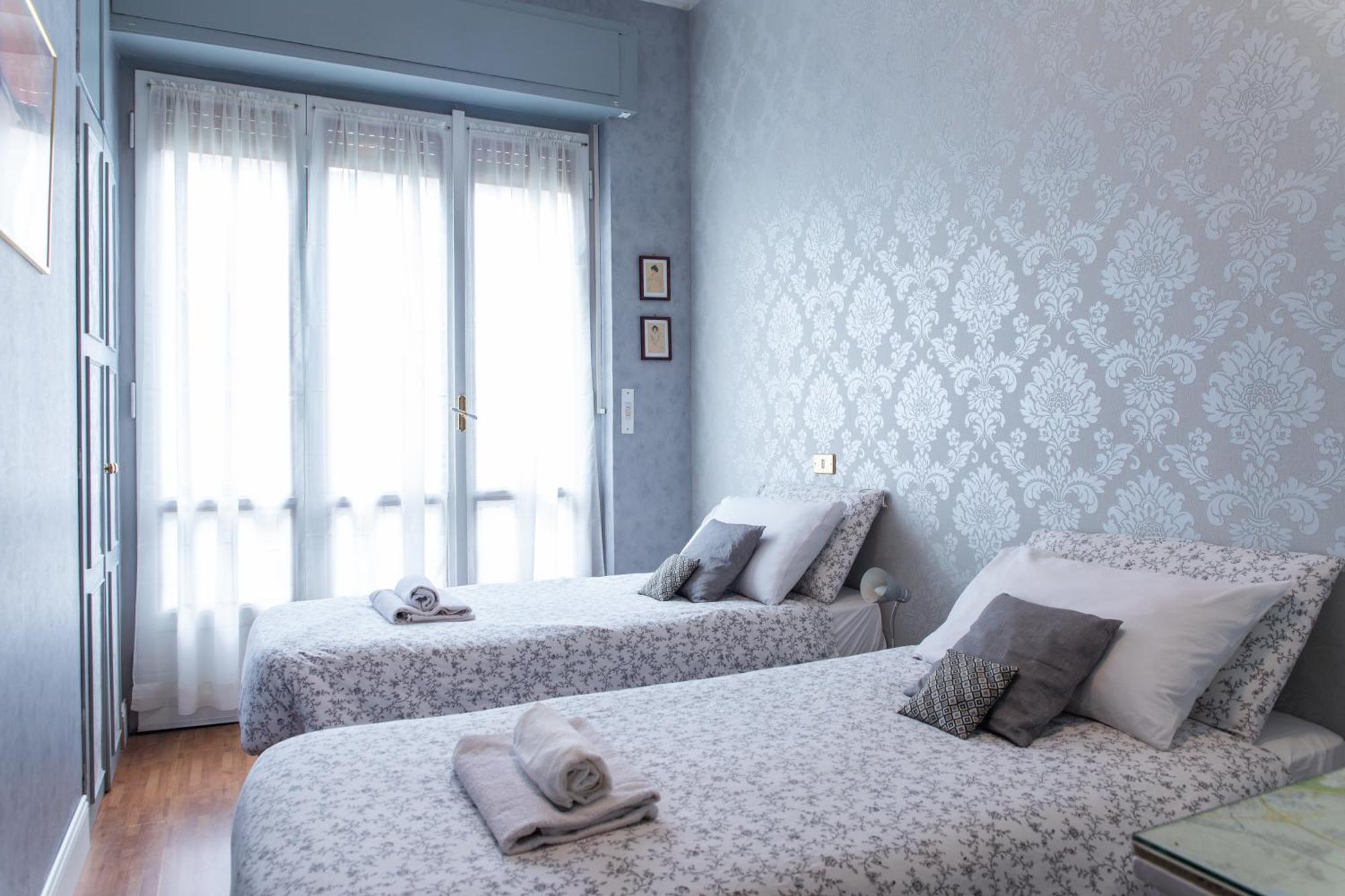 Duomo Walking Distance Elegant Flat With View Daire Milano Dış mekan fotoğraf
