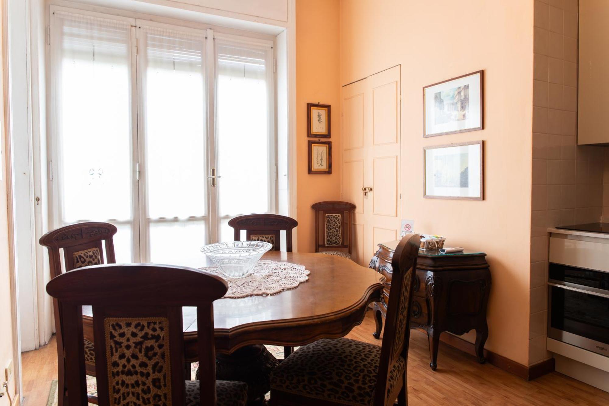 Duomo Walking Distance Elegant Flat With View Daire Milano Dış mekan fotoğraf