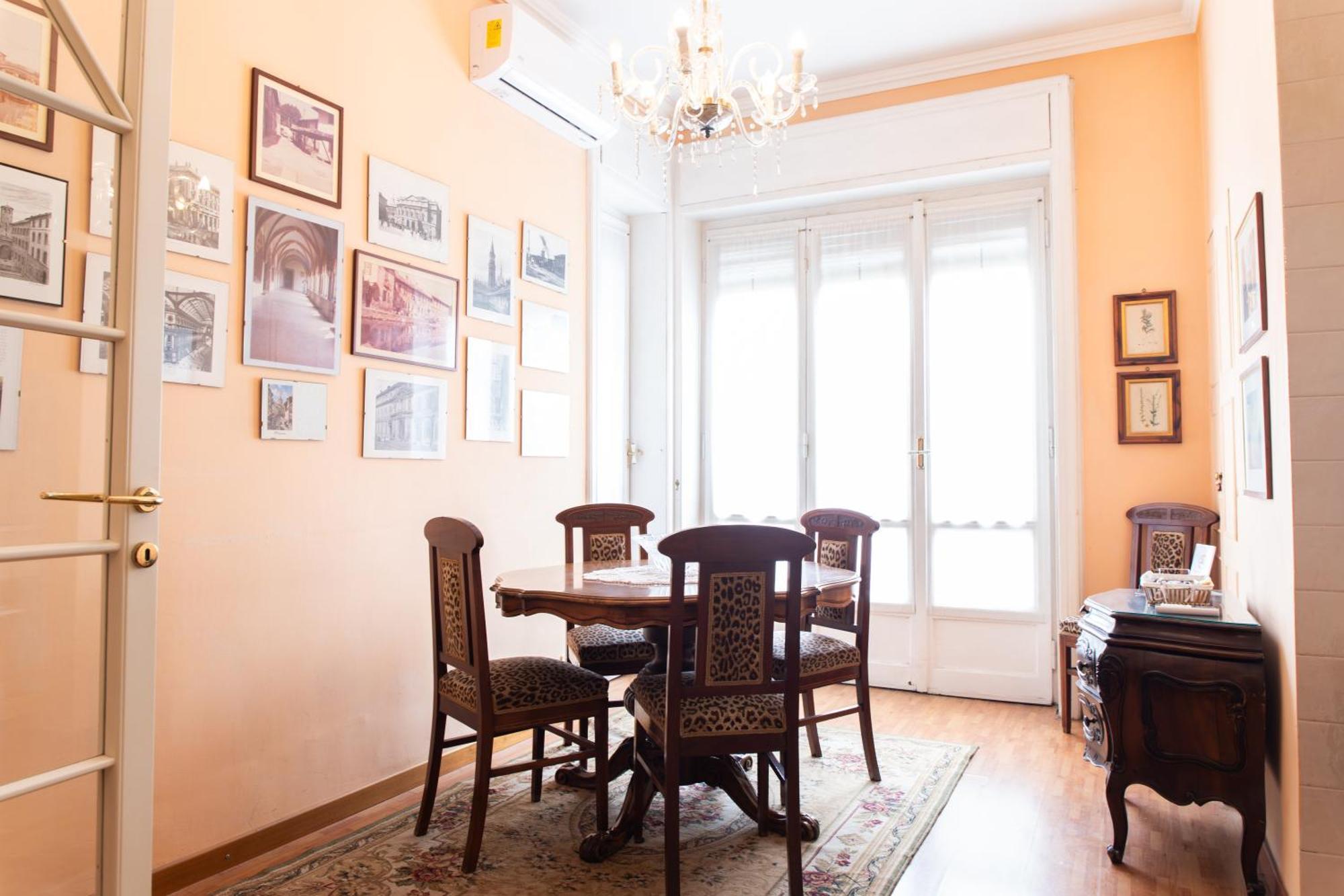 Duomo Walking Distance Elegant Flat With View Daire Milano Dış mekan fotoğraf